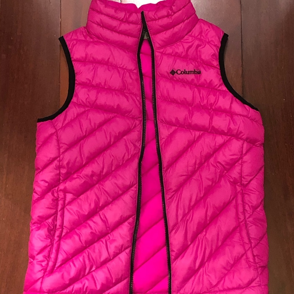 Sleevless Columbia Puff Vest